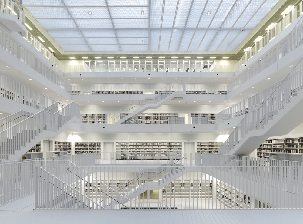 hub-culturale-biblioteca-contemporanea-stoccarda-germania