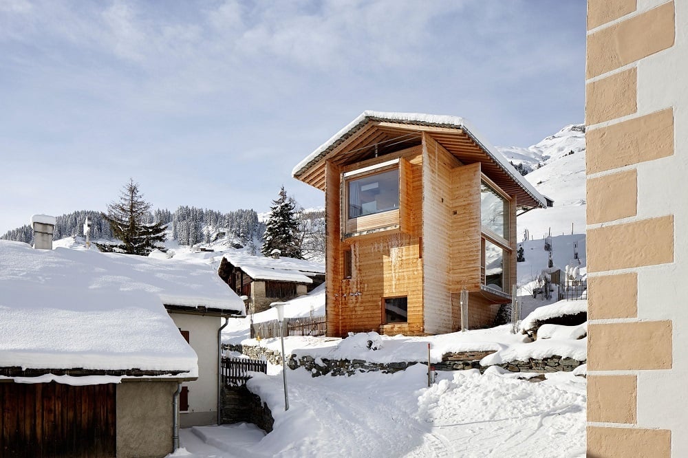 chalet-legno-peter-zumthor-unterhus-leis-ob-vals-svizzera