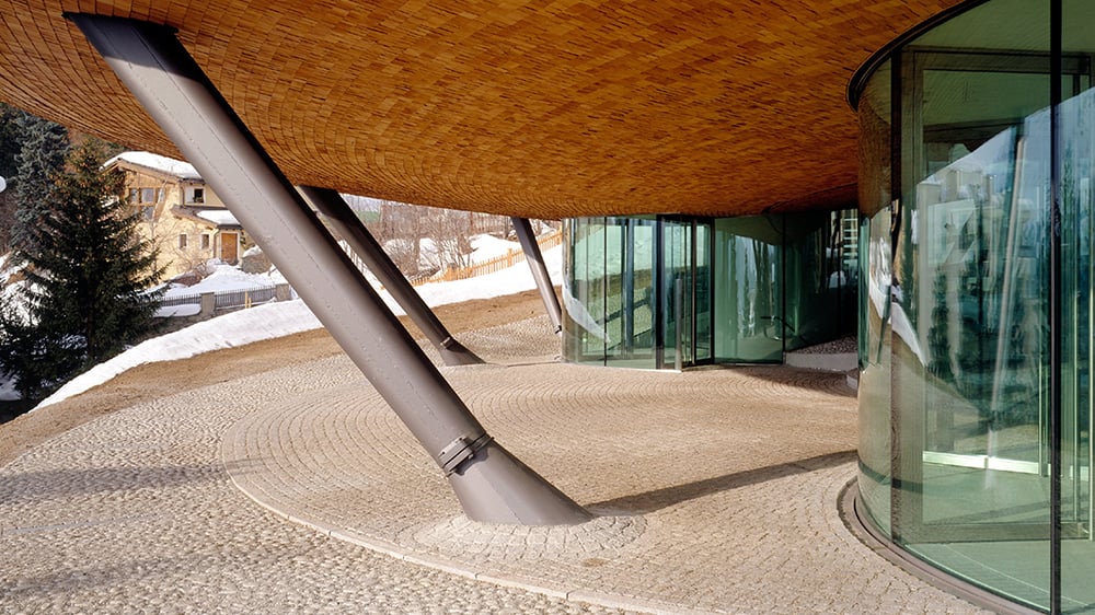 norman-foster-chalet-di-montagna-firmato-da-archistar