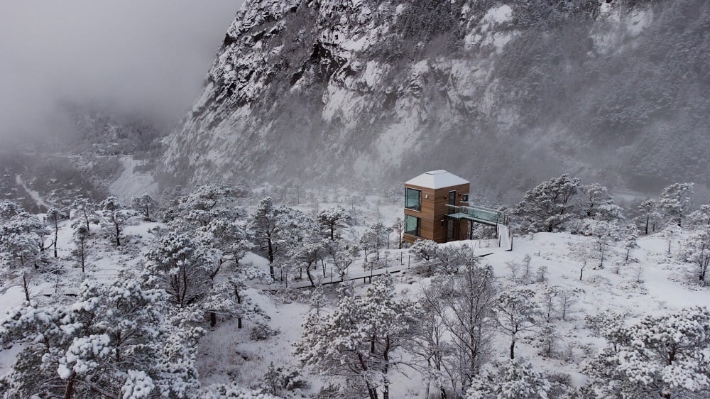 snohetta-norvegia-chalet-su-fiordo