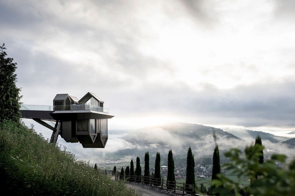 hub-of-huts-noa-architects-wellness-design