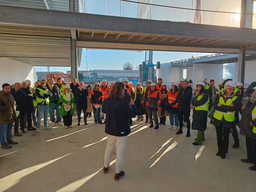 Ottagono-cantiere-aperto-milano-architetti-visitatori
