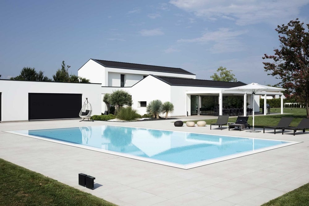 villa-minimal-progetto-total-white-bianco-pantone