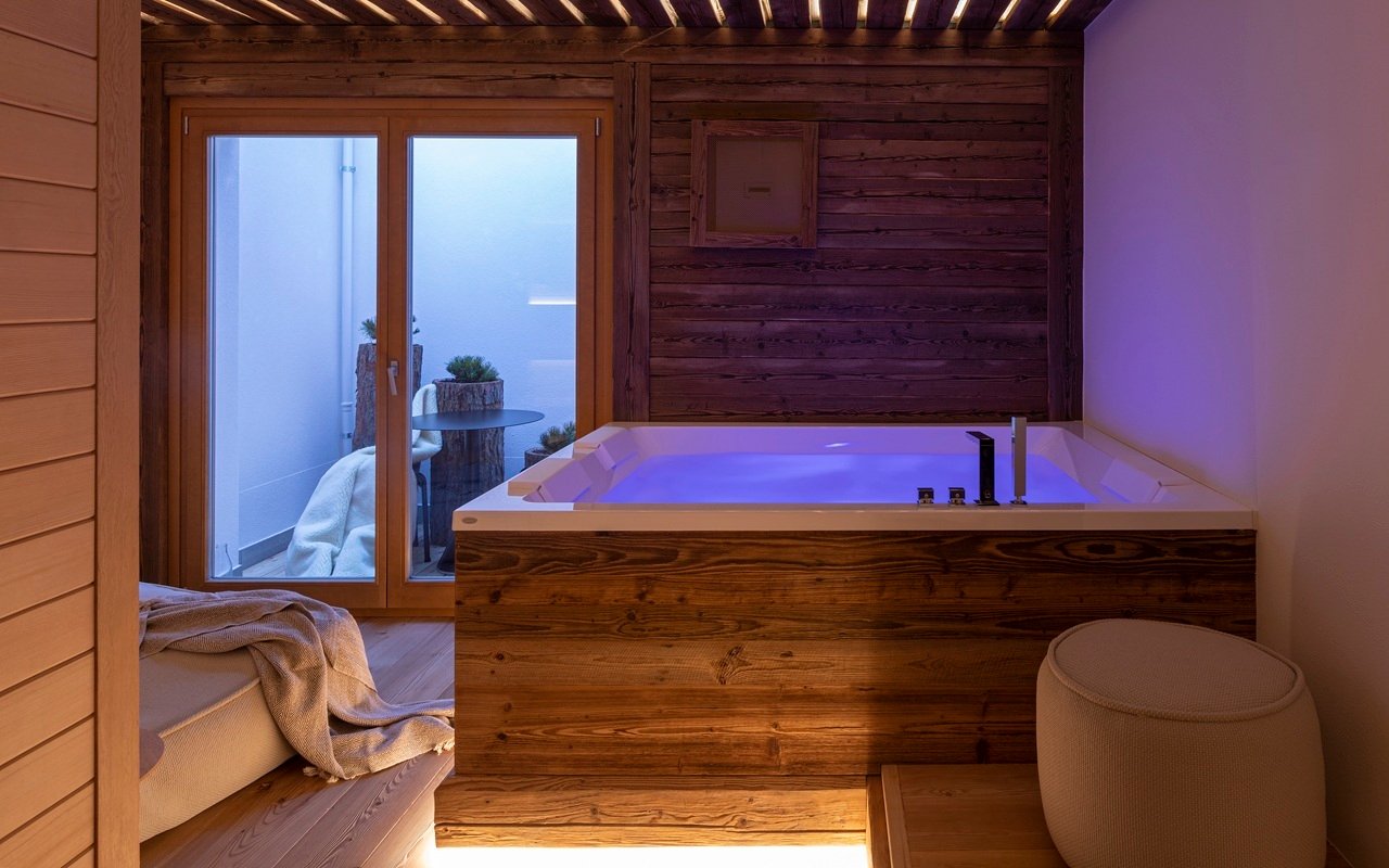 Wellness-spa-Cortina-header