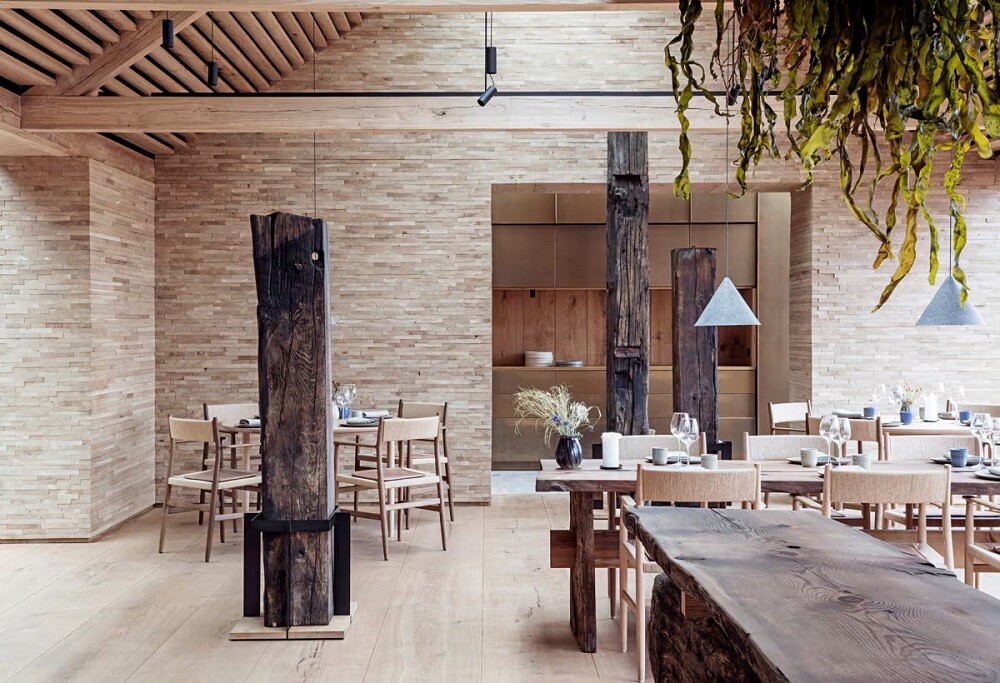 Noma-ristorante-stile-scandinavo-legno