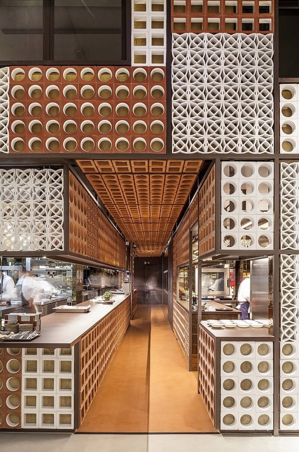 disfrutar-spagna-cucina-ceramiche