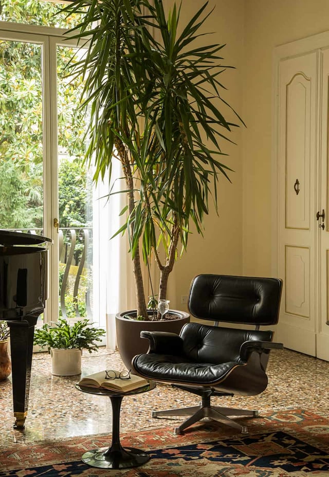 autunno-in-casa-lounge-chair-vitra