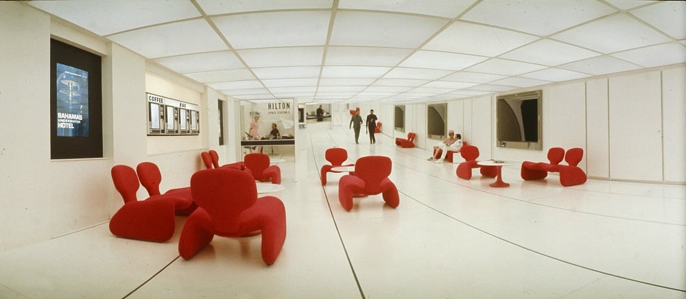 cinema-e-design-2001-odissea-nello-spazio-tavolino-tulip