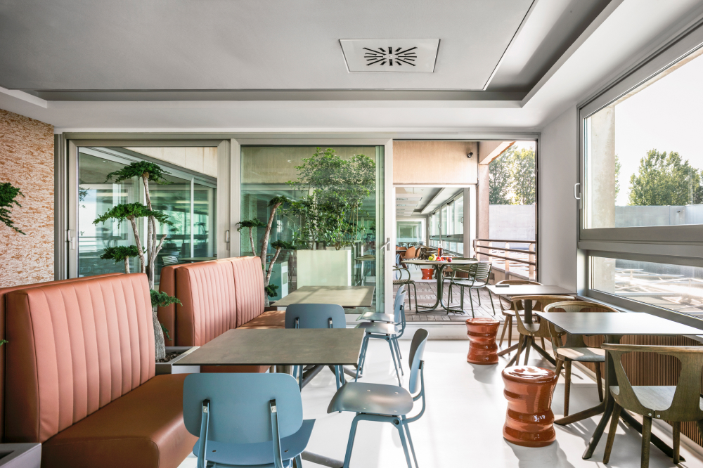 Light design nel ristorante aziendale AD Dal Pozzo